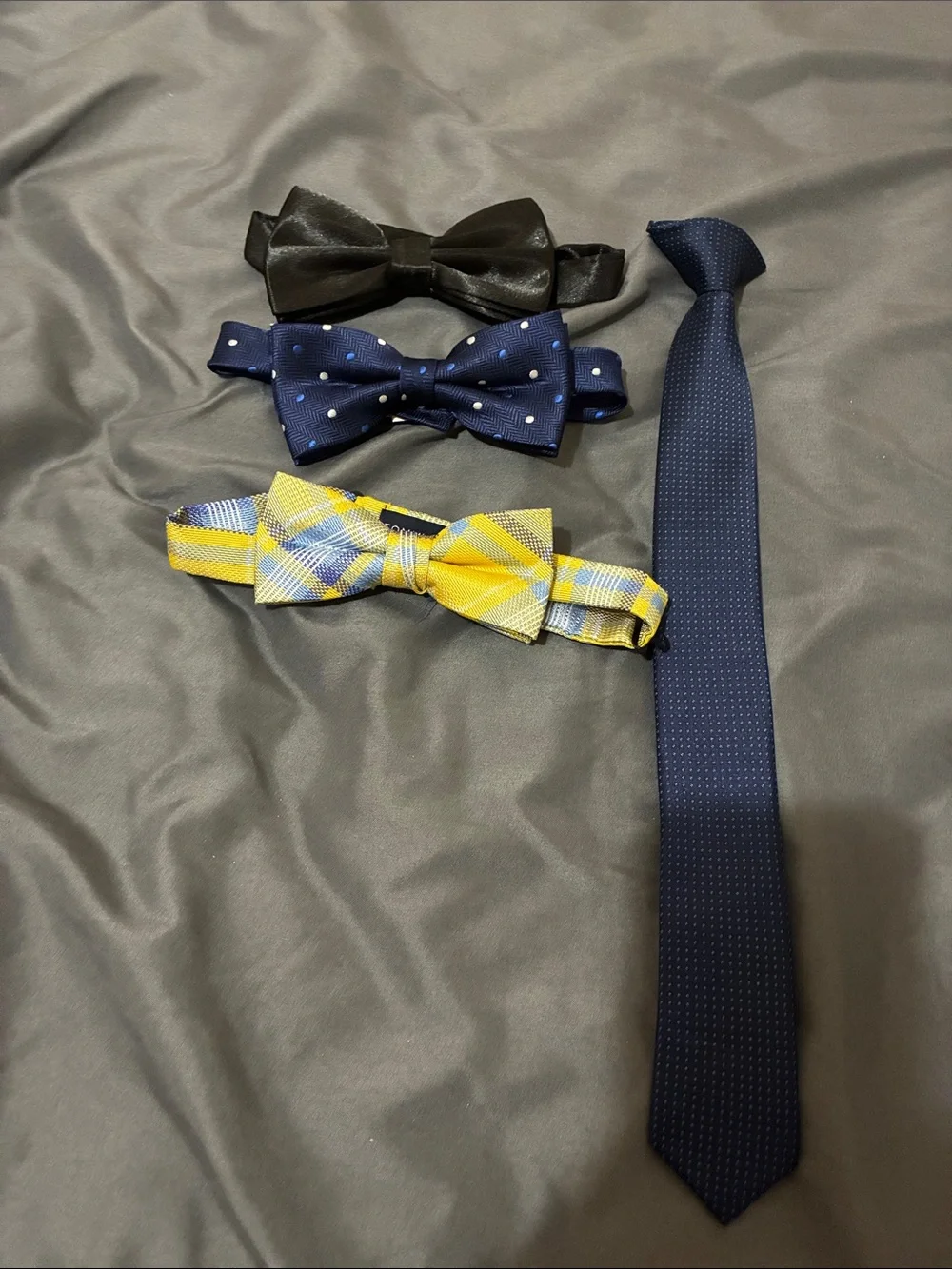 Classic Men's Necktie and Bow Tie Set - Navy, Black & Yellow